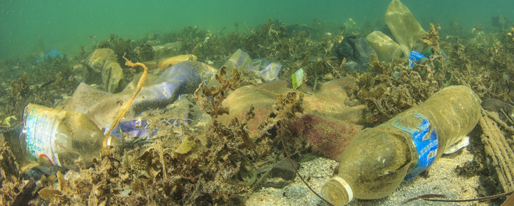 如何用技术解决海洋塑料污染问题